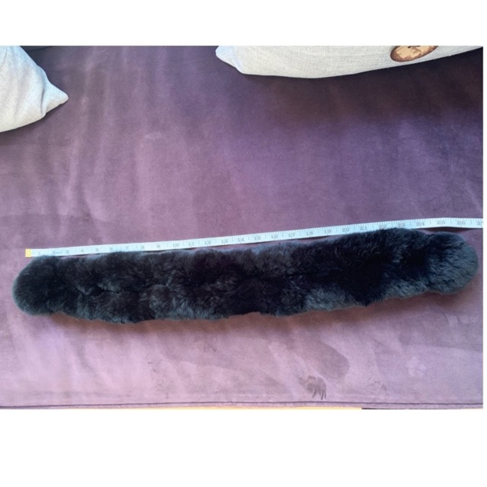Real Rabbit Fur collar - Picture 2 of 3